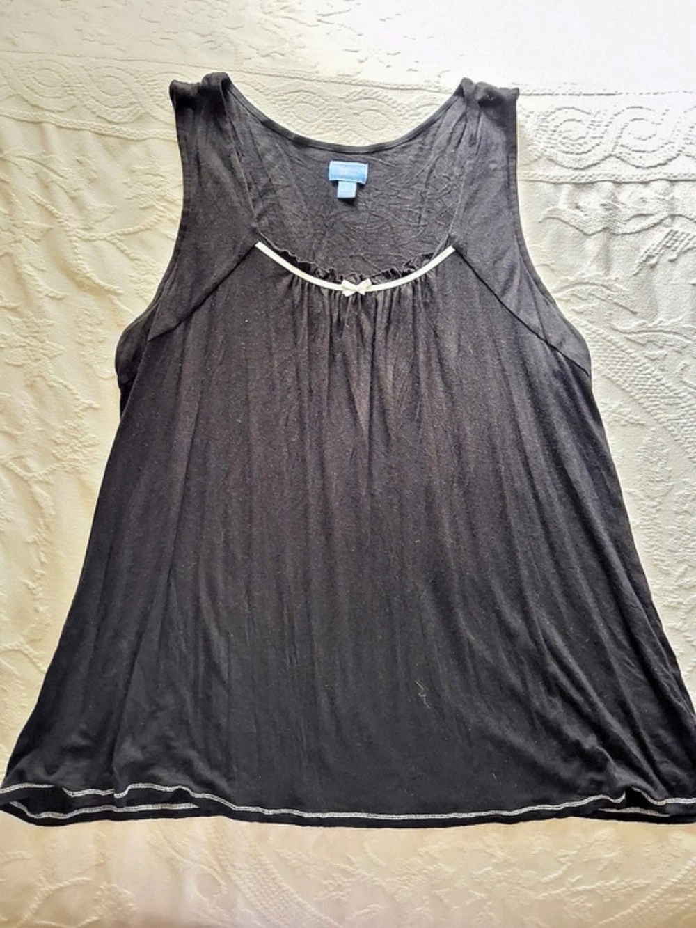 Simply Vera Wang Black Tank Top Size Large